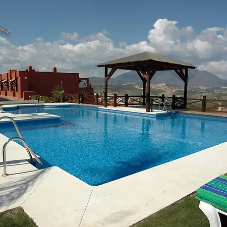 Apartamentos Manilva Green Апартаменты *